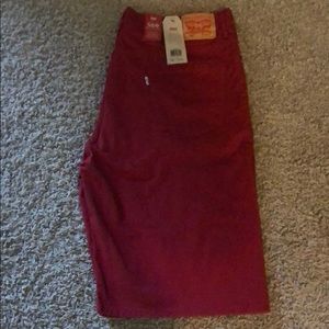 Red Levi’s jean shorts